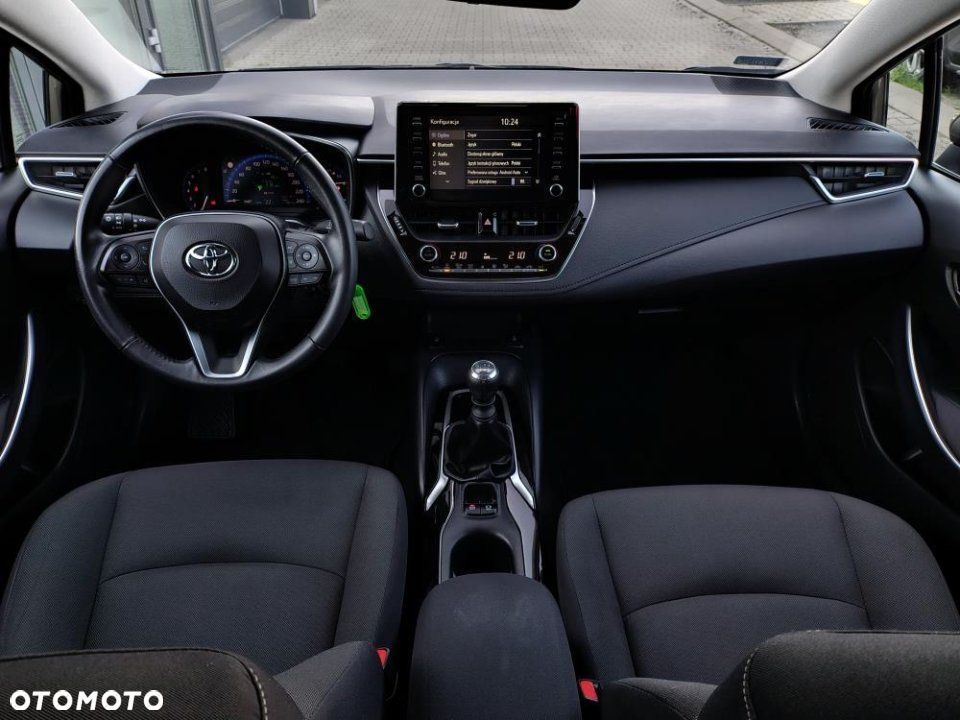 Toyota Corolla - 11