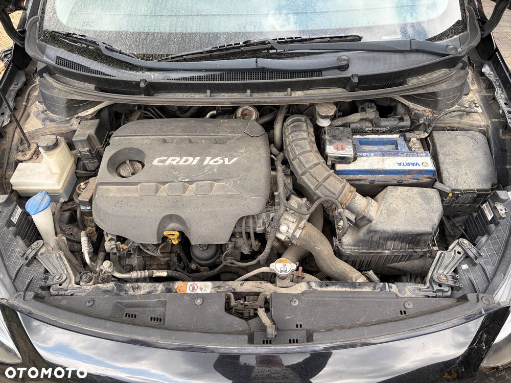 Hyundai i30 1.6 CRDi Automatik Style - 33