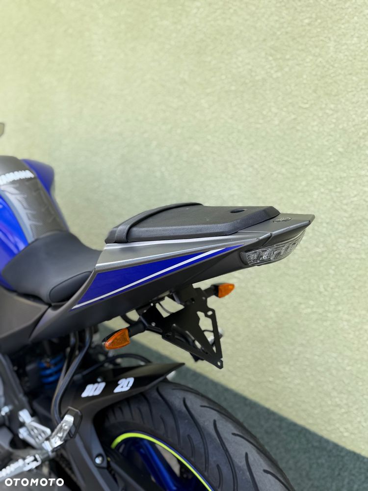 Yamaha YZF - 20