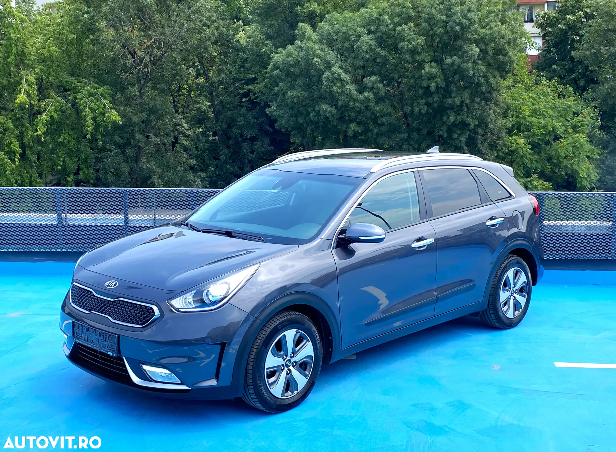 Kia Niro 1.6 GDI HEV 2WD OPF Aut. Edition 7 - 5