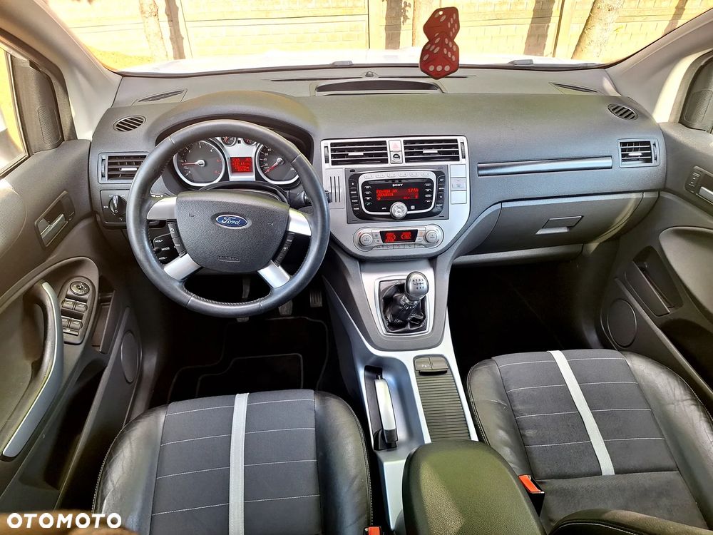Ford Kuga 2.0 TDCi 2x4 Individual - 15