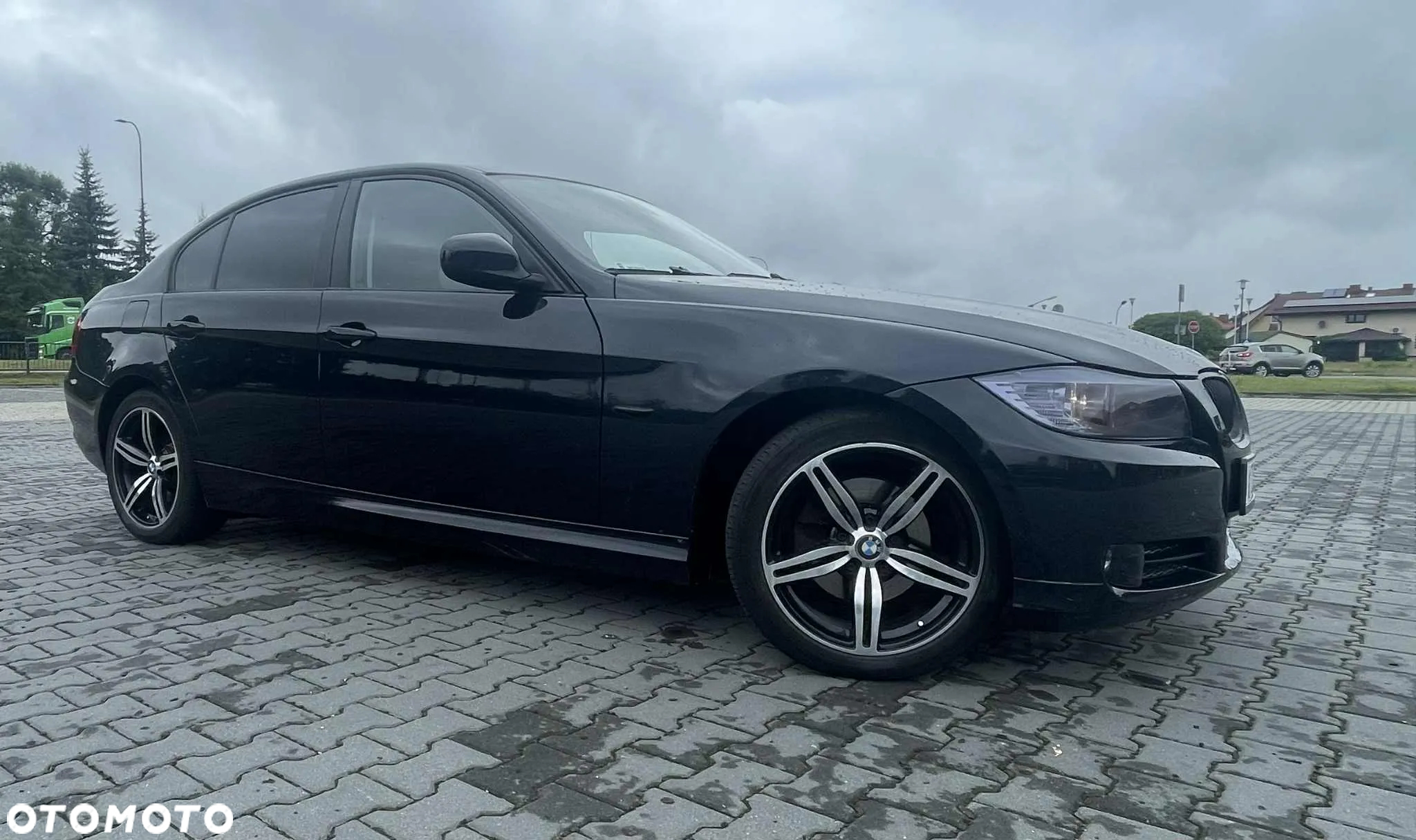 BMW Seria 3 318i - 7