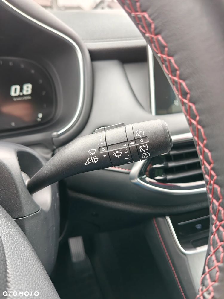 MG HS 1.5 T-GDI Excite DCT - 20