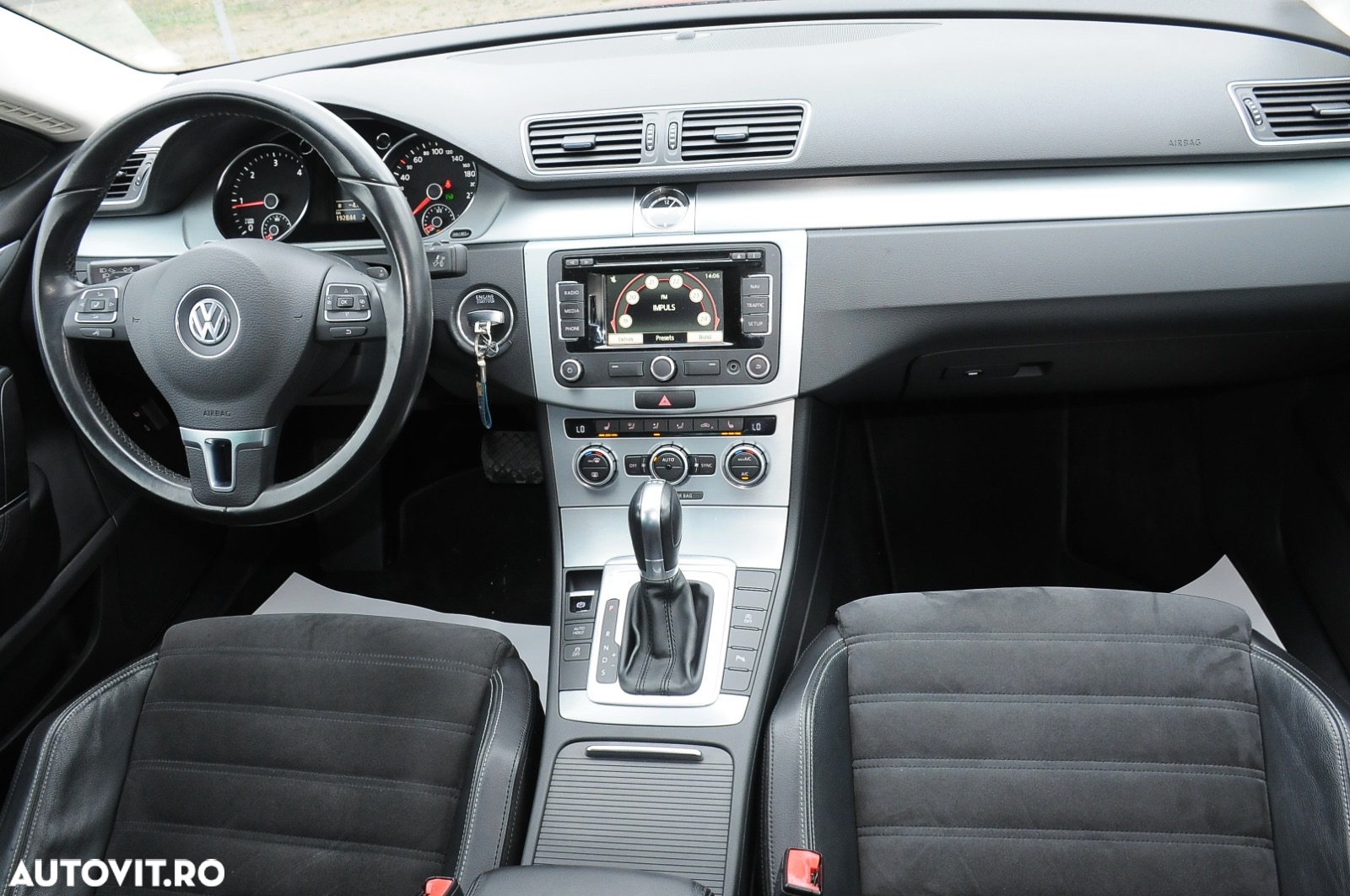 Volkswagen Passat CC 2.0 TDI 4Motion BlueMotion Technology DSG - 11