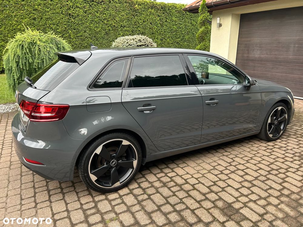 Audi A3 Sportback 1.5 TFSI Sport S tronic - 3