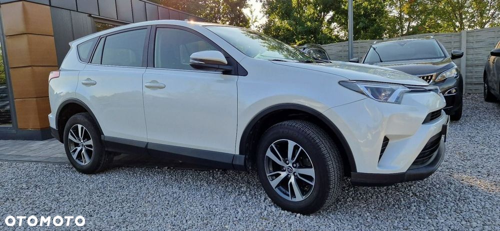 Toyota RAV4 - 13
