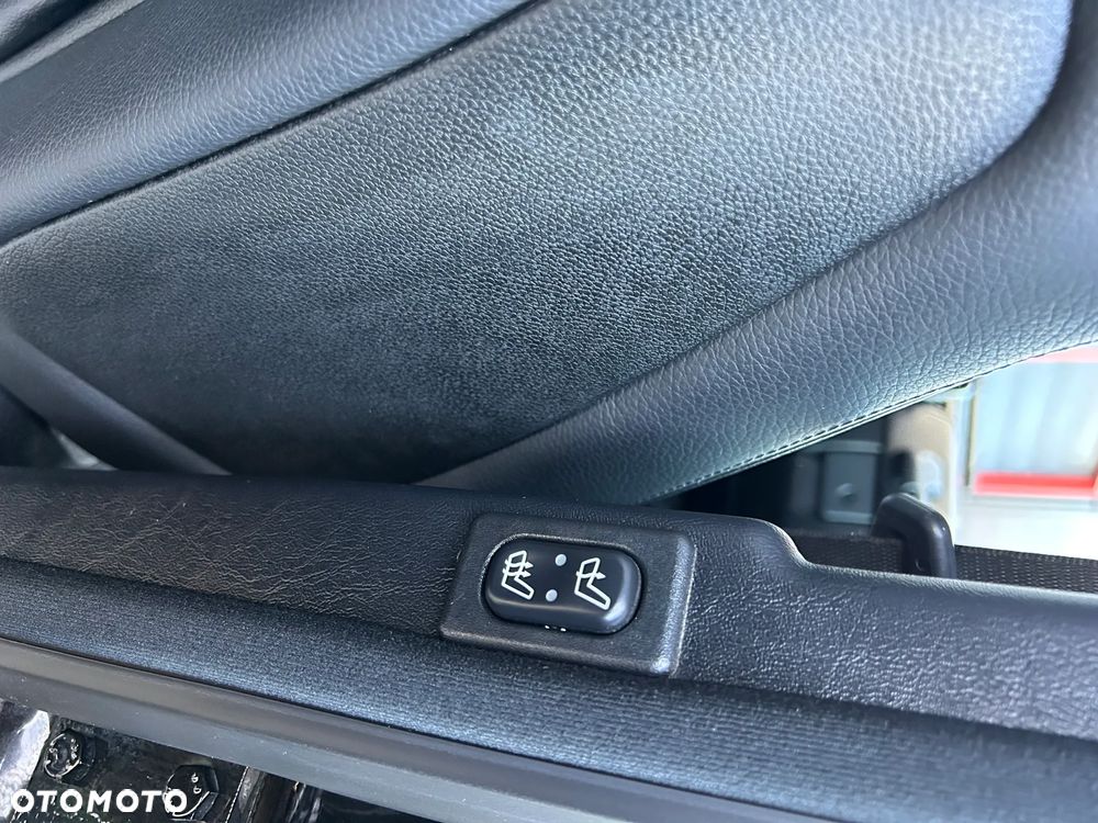 Mercedes-Benz Klasa G 500 7G-TRONIC - 21