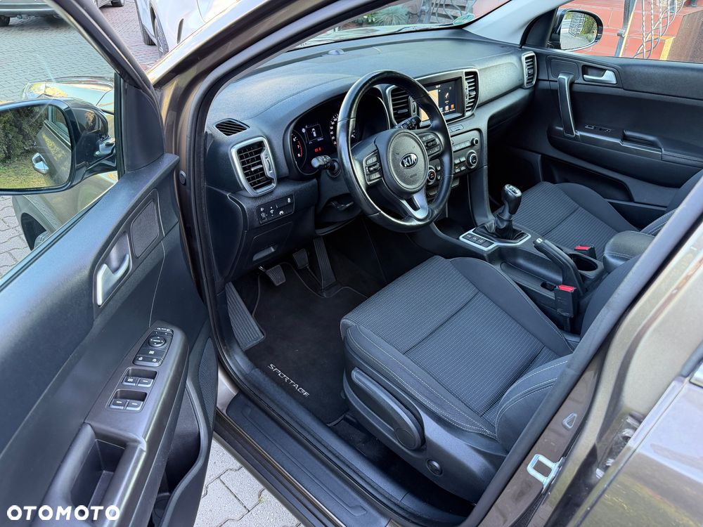 Kia Sportage 1.6 T-GDI AWD SPIRIT - 18