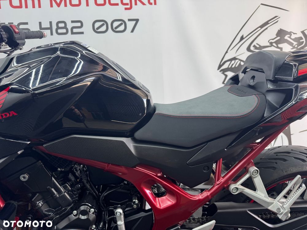 Honda Hornet - 17