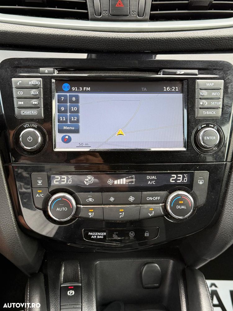 Nissan Qashqai 1.5 DCI Start/Stop N-Connecta - 13