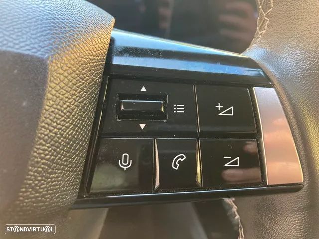 Opel Astra 1.2 T GS - 13