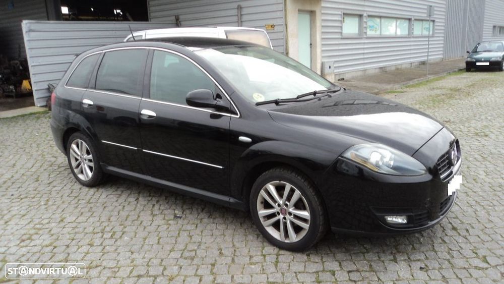 Fiat Croma 1.9 Multijet 5P 2008 - Para Peças - 3