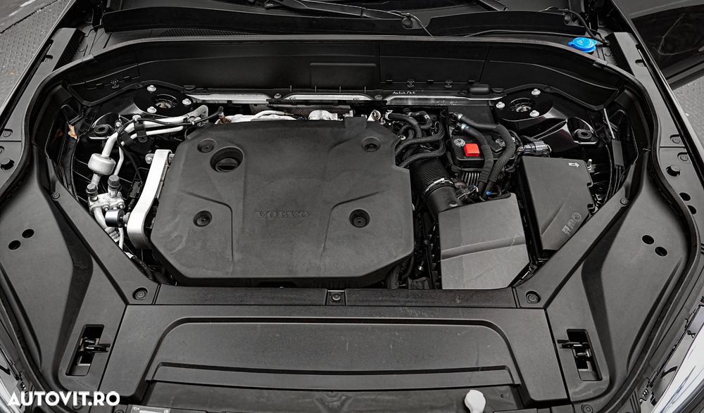 Volvo XC 90 B5 MHEV AWD 7 locuri Momentum Pro - 30