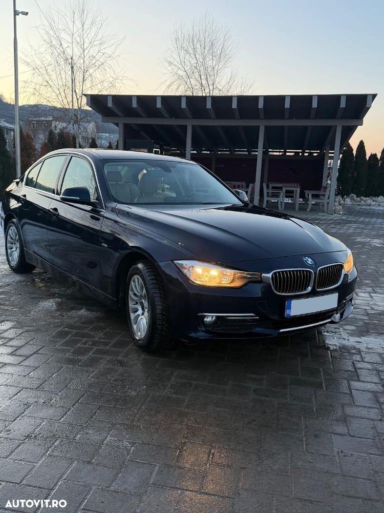 BMW Seria 3 318d Luxury Line - 3