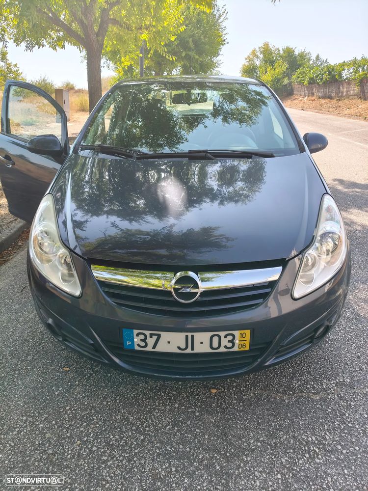 Opel Corsa 1.2 Cosmo - 1