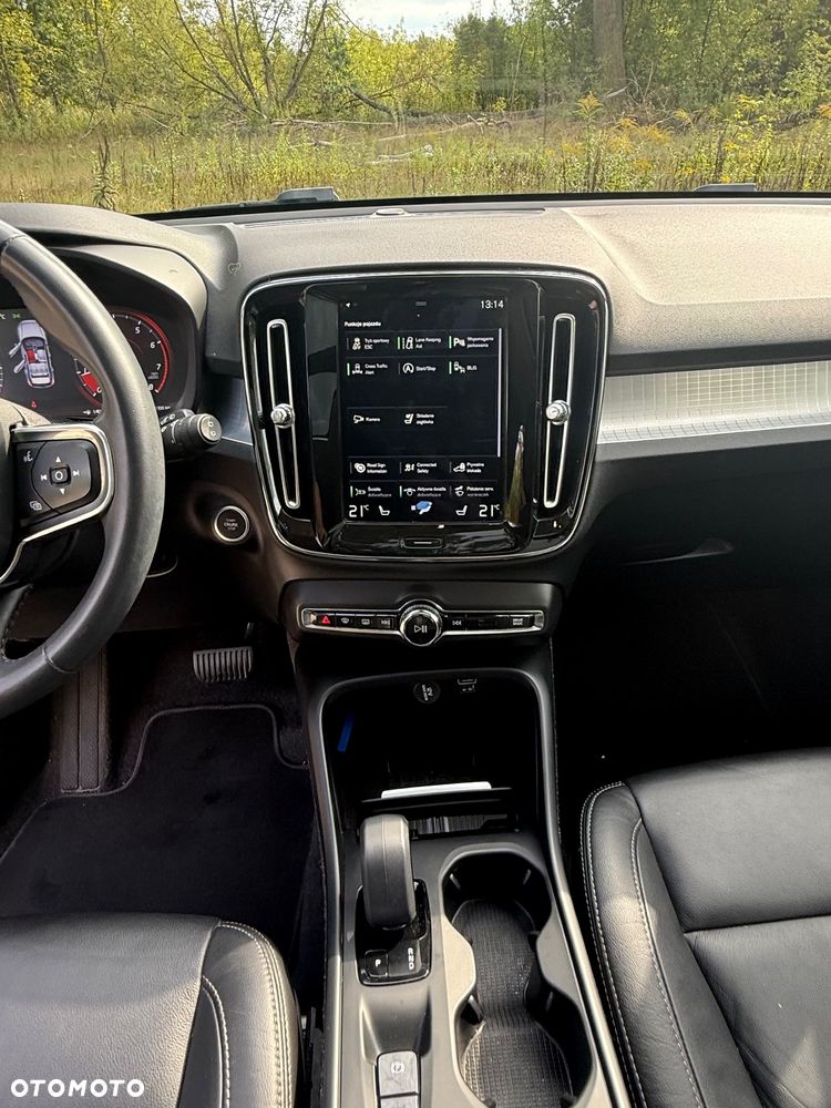 Volvo XC 40 T5 AWD Momentum - 13