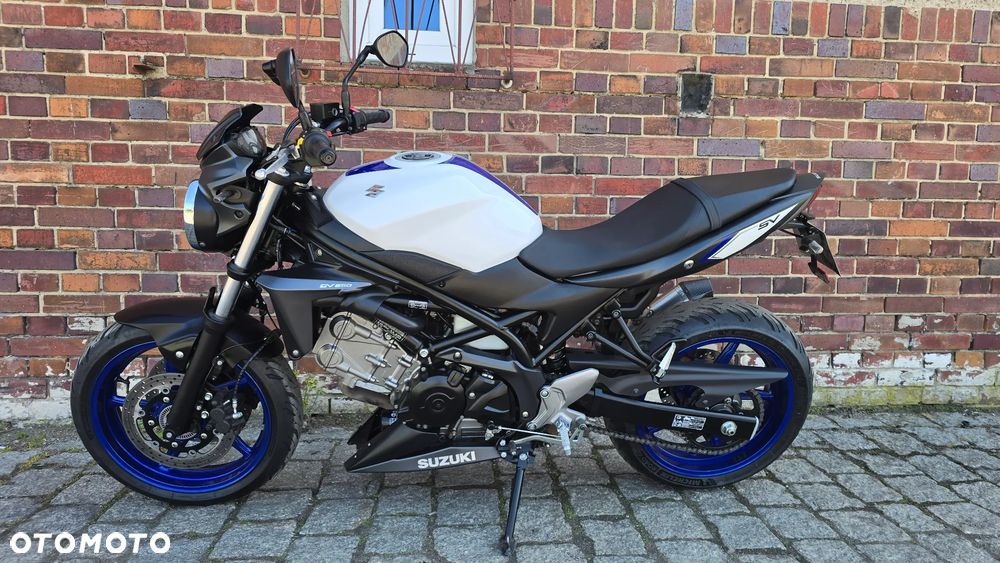 Suzuki SV - 1