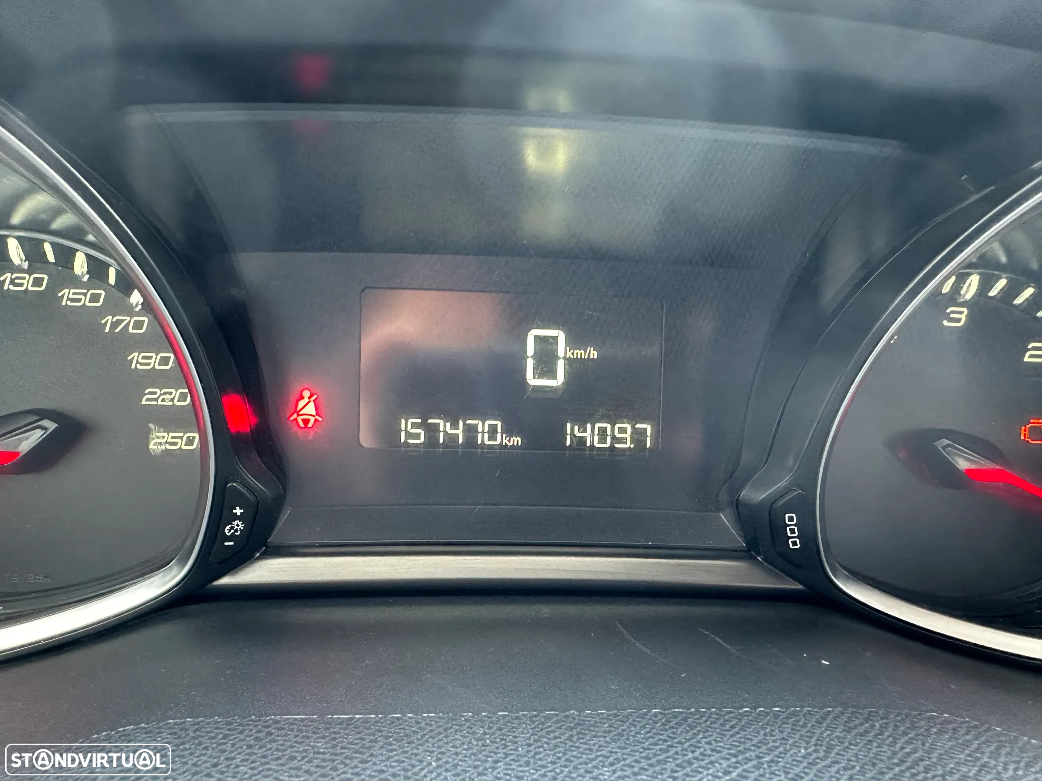 Peugeot 308 1.6 BlueHDi Style - 19