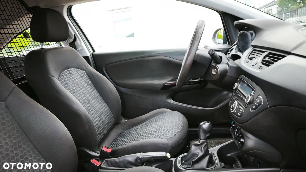Opel Corsa - 22