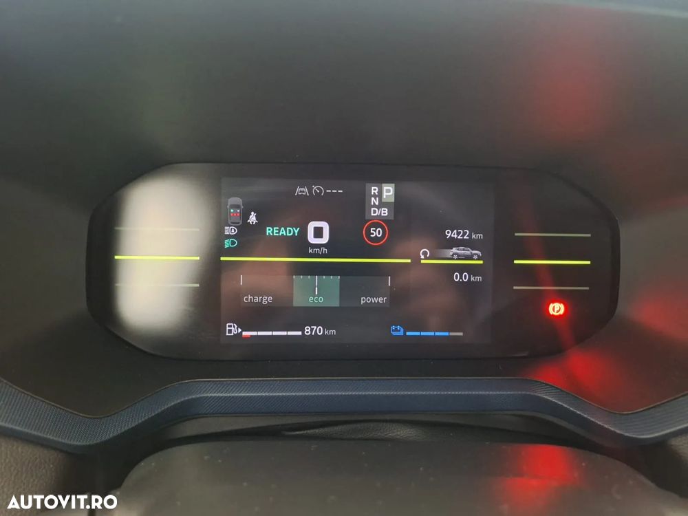 Dacia Duster HEV 140 Journey - 11