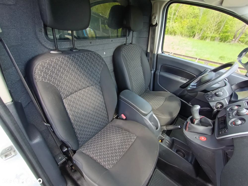 Renault Kangoo wersja MAXI LONG 1.5 diesel 90kM 2016 rok WEBASTO, NIEWIELKI PRZEBIEG-160tyś. SPRAWNY 100% ZAREJESTROWANY!!! - 5