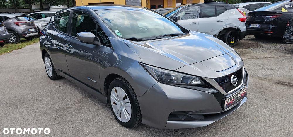 Nissan Leaf 40 kWh N-Connecta - 1