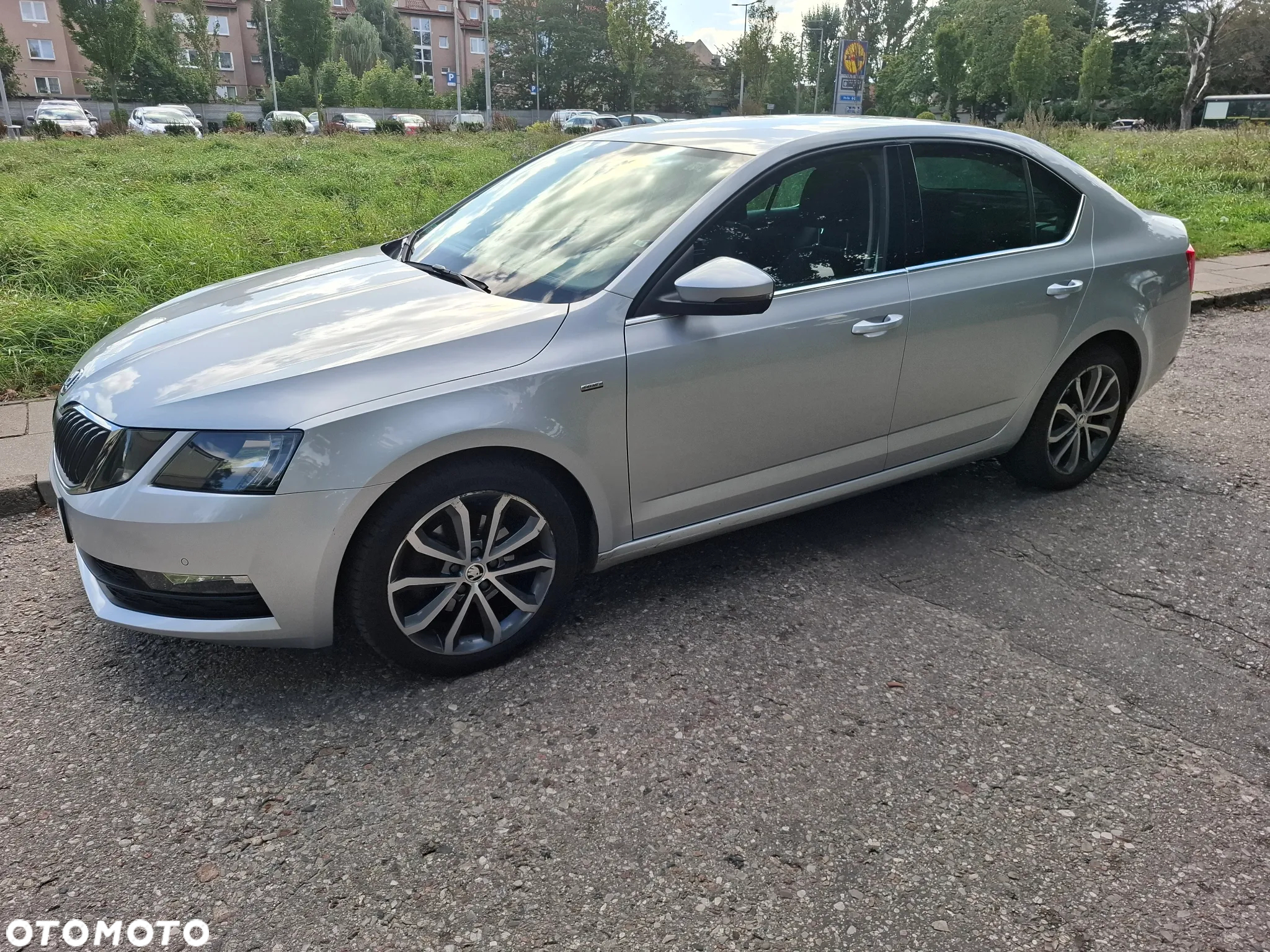 Skoda Octavia 1.4 TSI Drive - 2