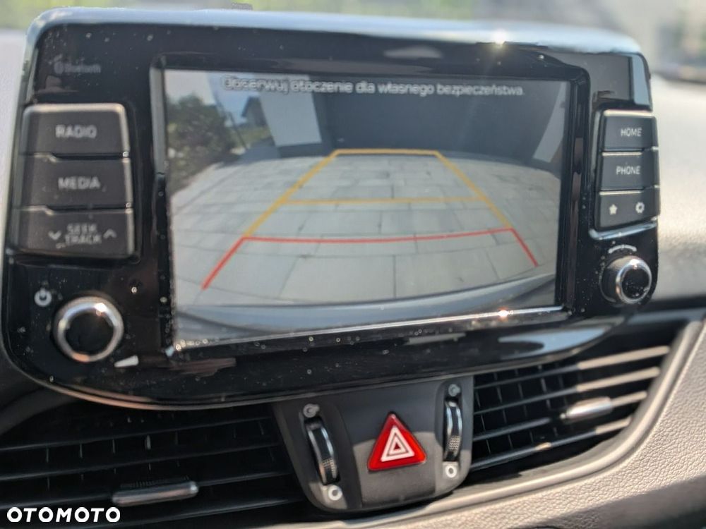 Hyundai i30 - 23