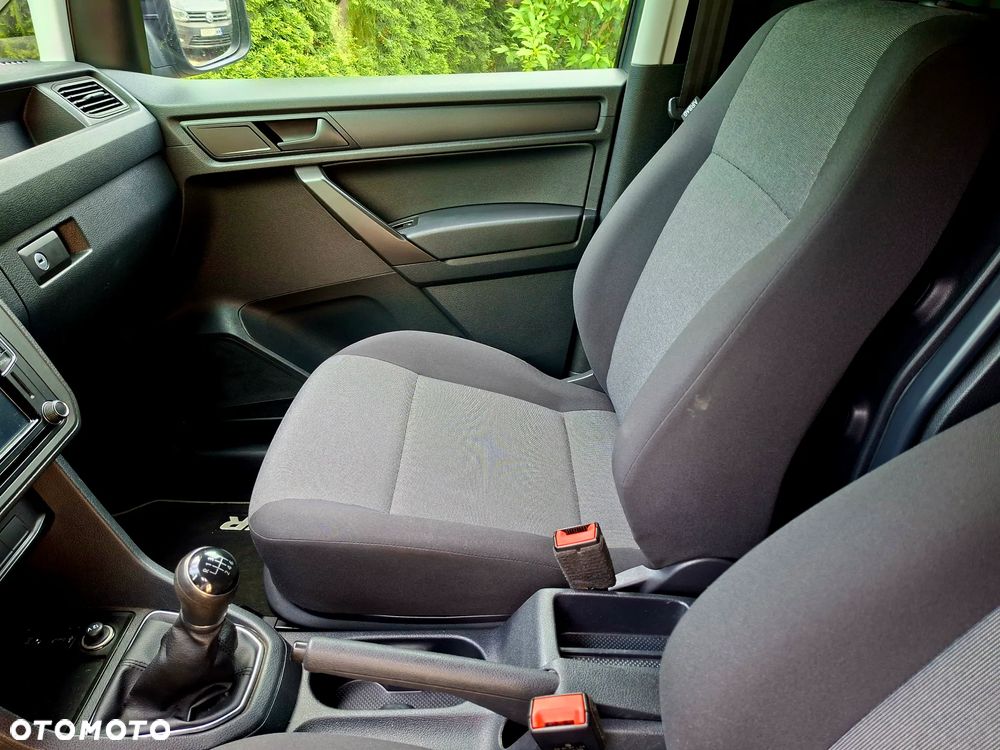 Volkswagen Caddy maxi 2.0tdi 150 koni manual 6 - 16