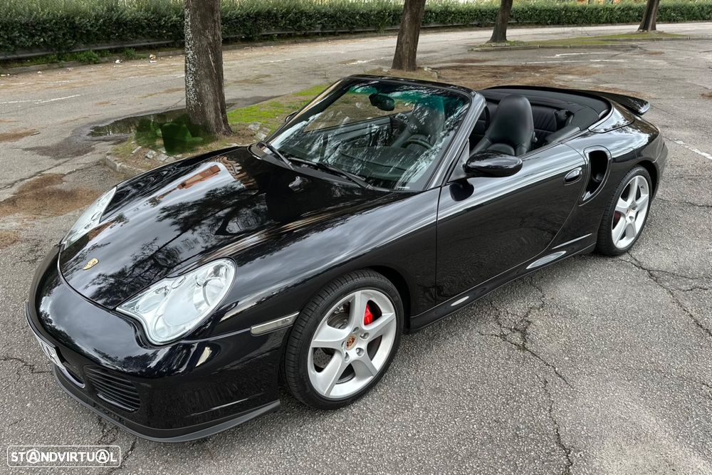 Porsche 911 (996) Turbo - 37