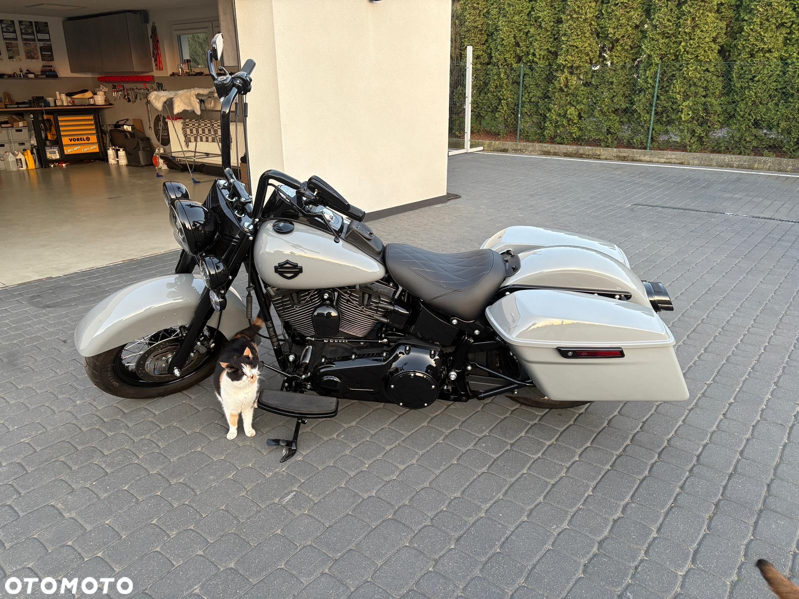 Harley-Davidson Softail Heritage Classic - 8