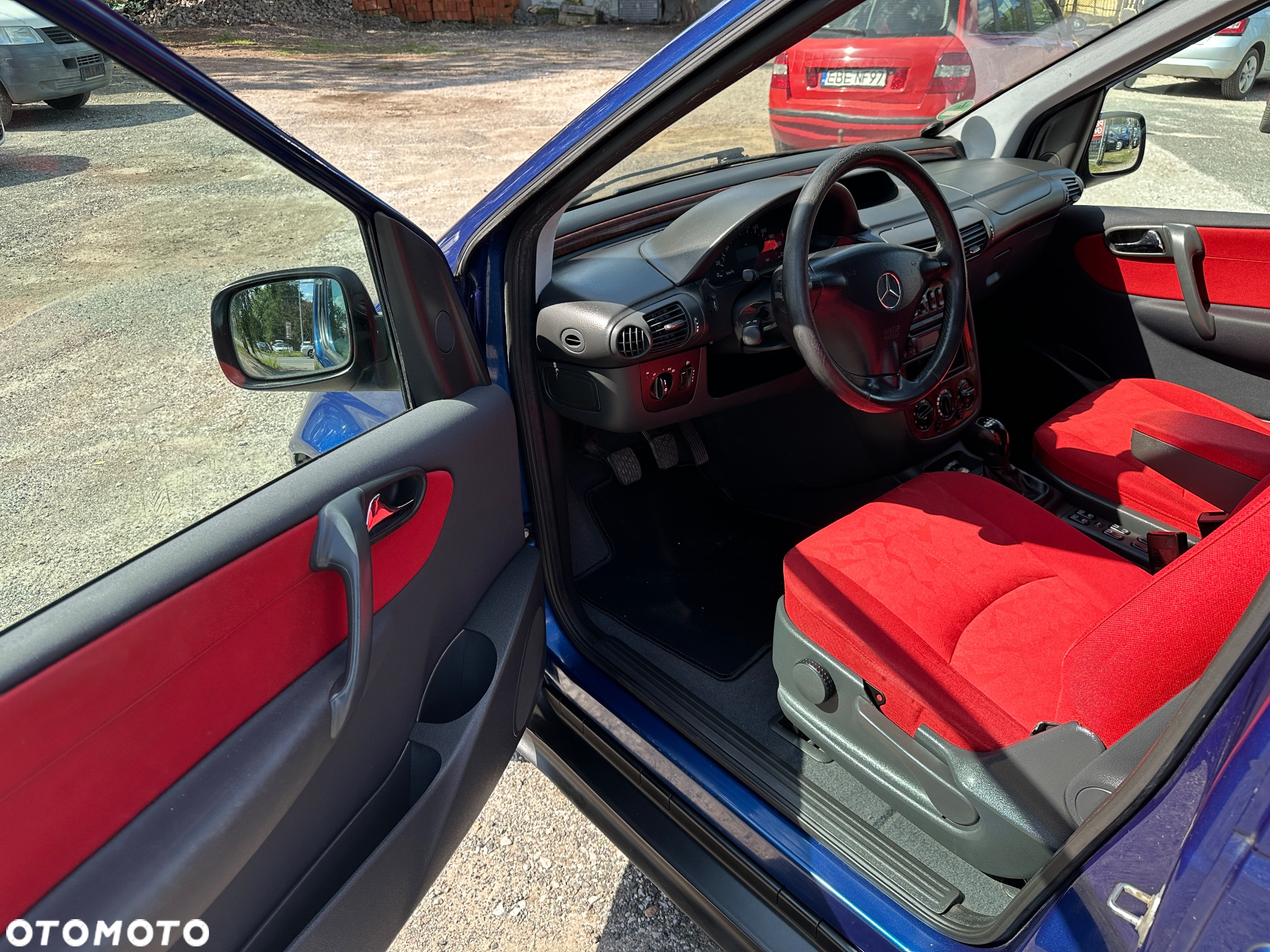Mercedes-Benz Vaneo 1.9 La Vida - 13