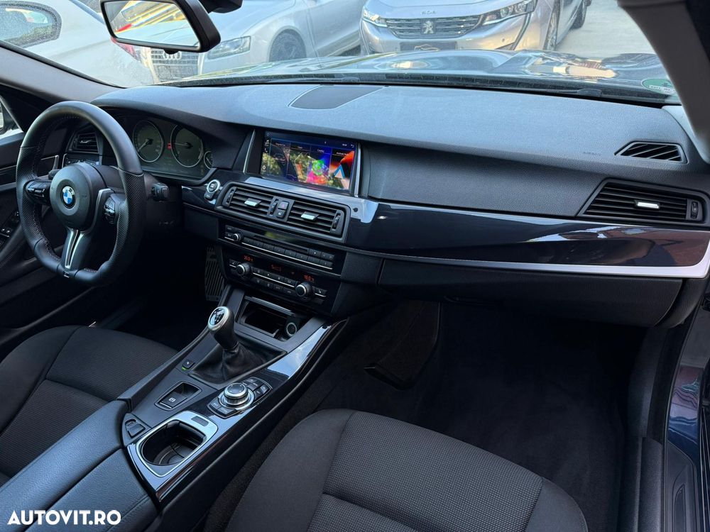 BMW Seria 5 520d - 12