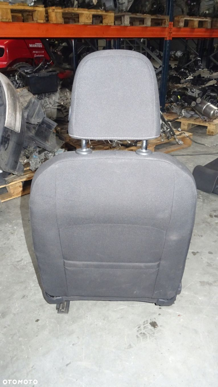 Fotele kanapa Passat B7 kombi alcantara - 3