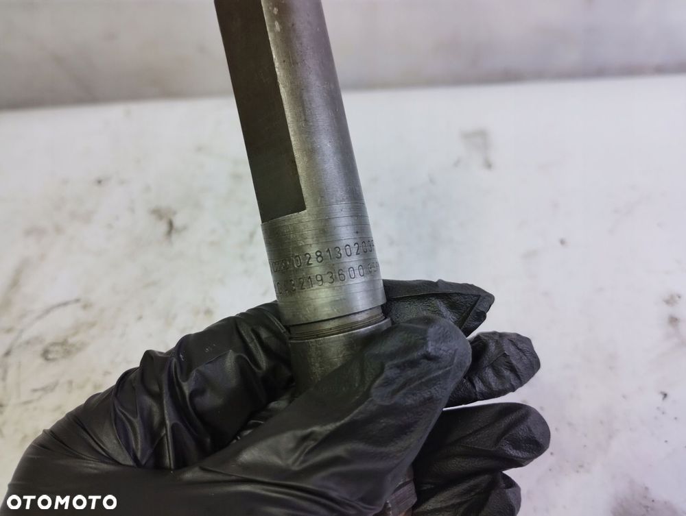 Skoda Fabia 1.9 Sdi Wtryskiwacz Wtrysk 028130203F - 7