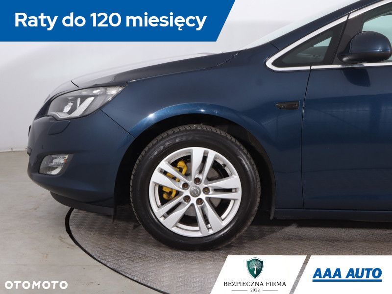 Opel Astra - 16