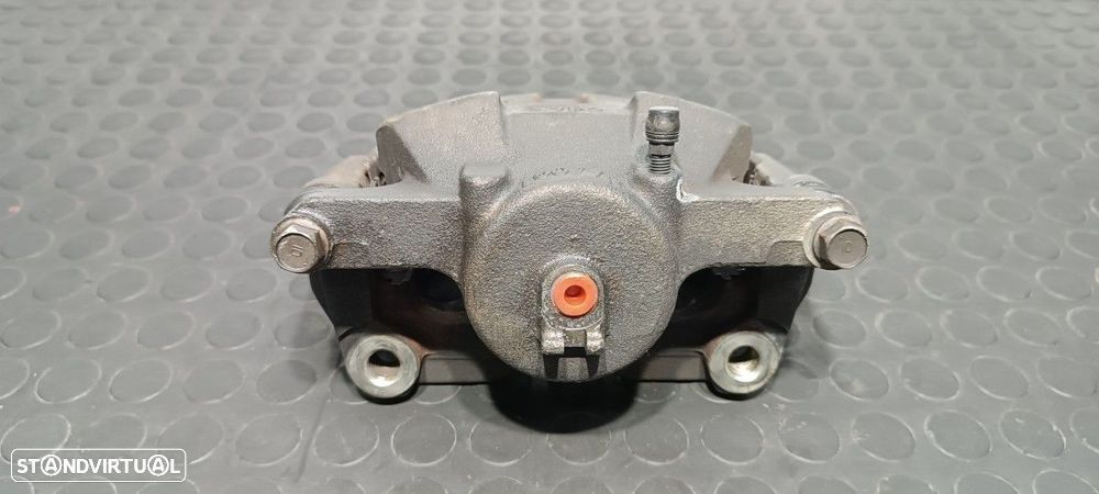 PINÇA DE TRAVÃO FRENTE ESQUERDA NISSAN X-TRAIL (T32) ACENTA - 3