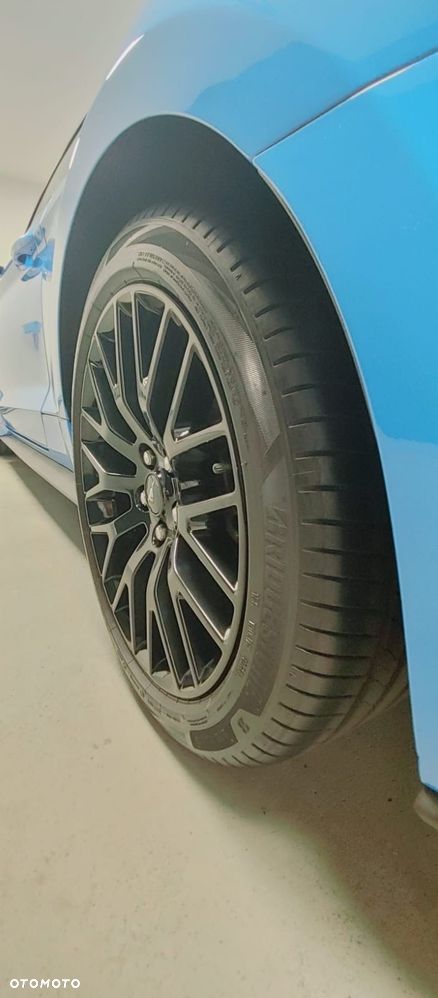 Ford Mustang 5.0 V8 GT - 10