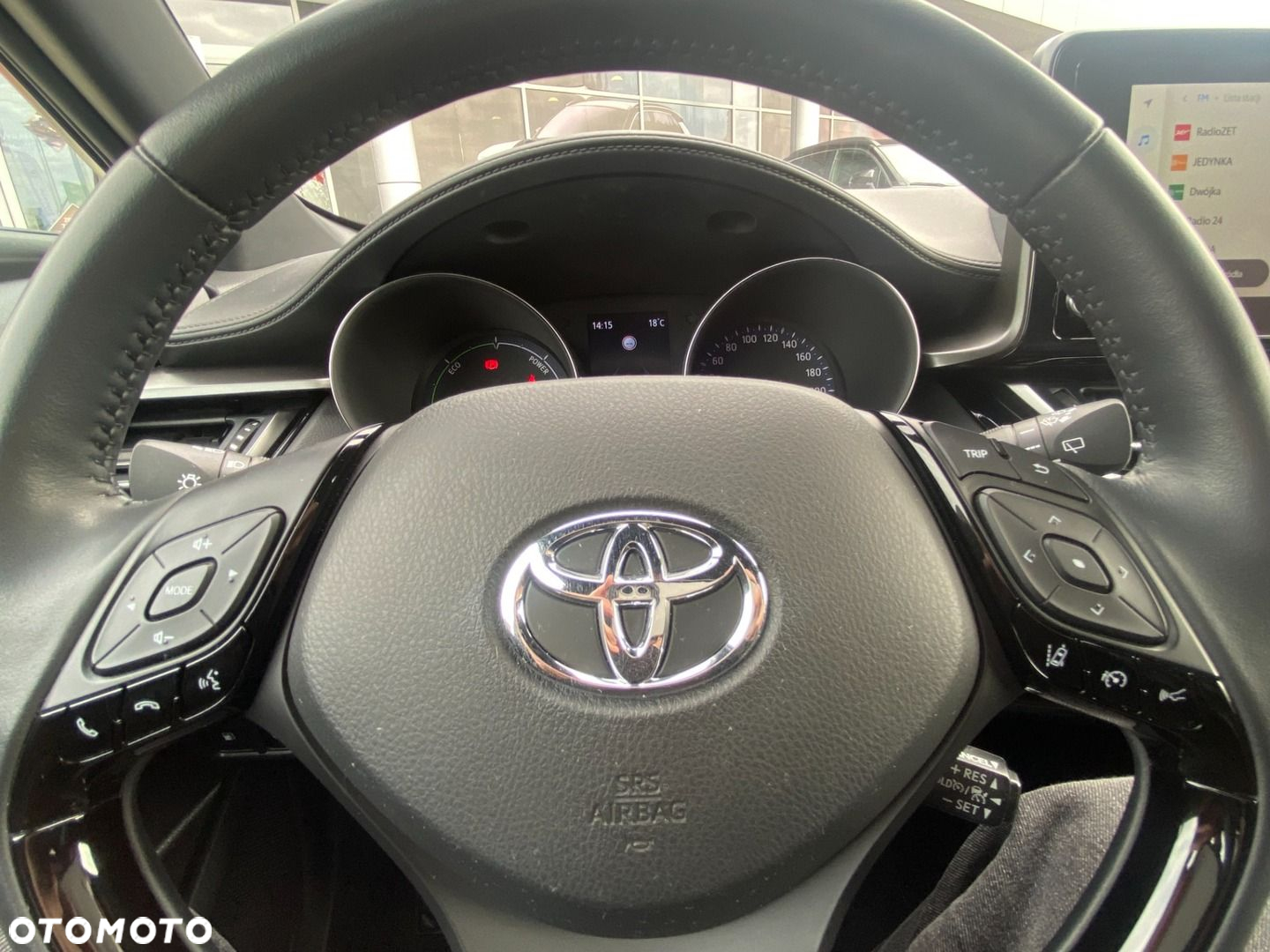 Toyota C-HR - 16