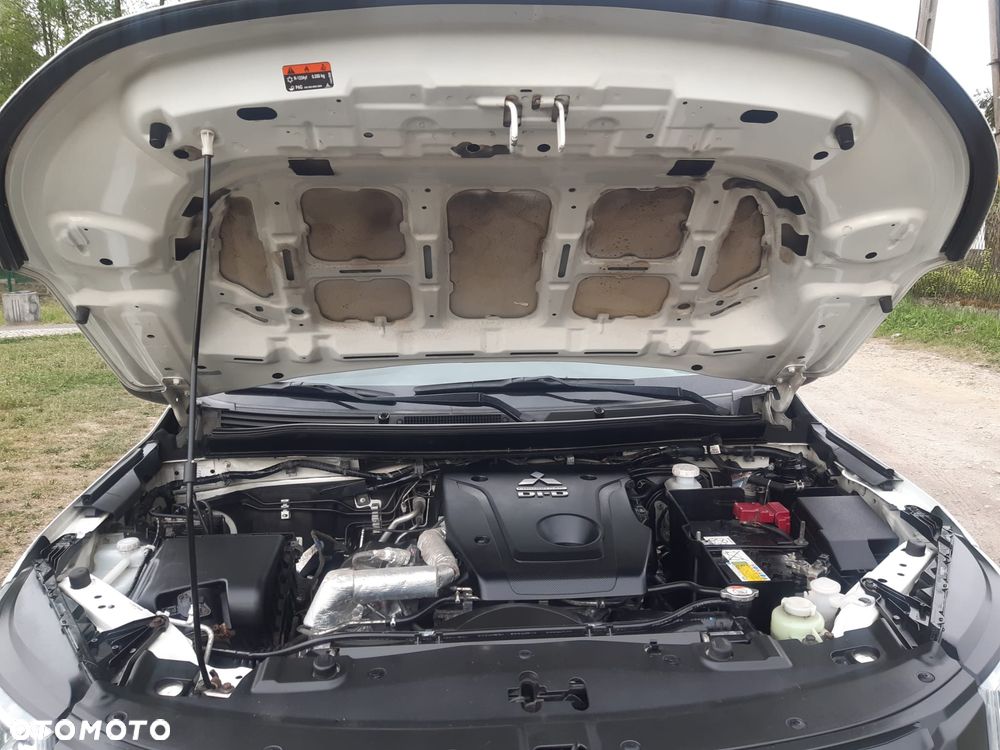 Mitsubishi L200 Pick Up 4x4 S&S Double Cab Basis - 22