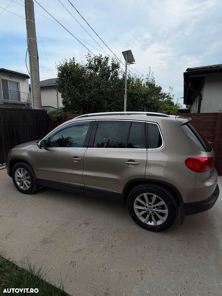 Volkswagen Tiguan 2.0 TDI 4Motion BMT Sport & Style - 2