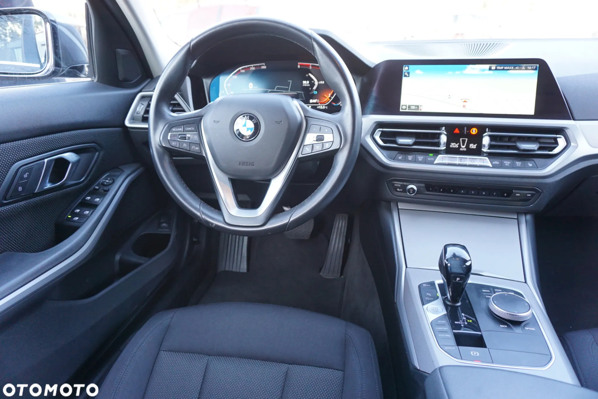 BMW Seria 3 320d Touring xDrive Sport Line - 15