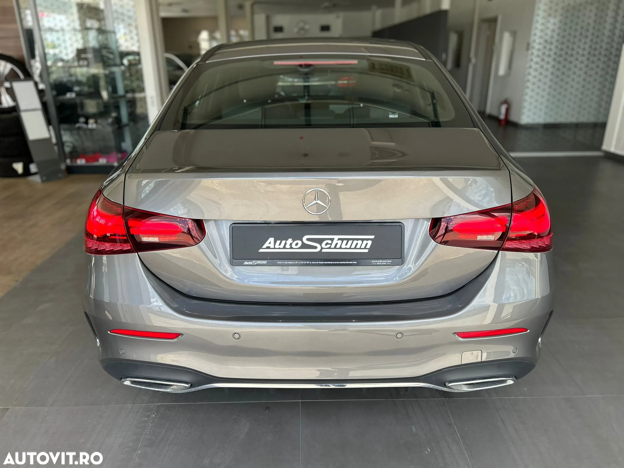 Mercedes-Benz A 200 7G-DCT AMG Line - 8