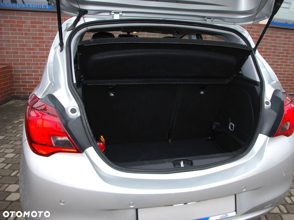 Opel Corsa 1.4 Enjoy - 29