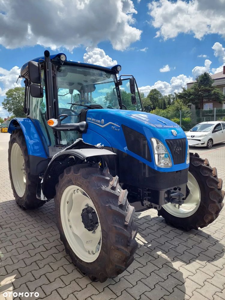 New Holland T5.90S - 1