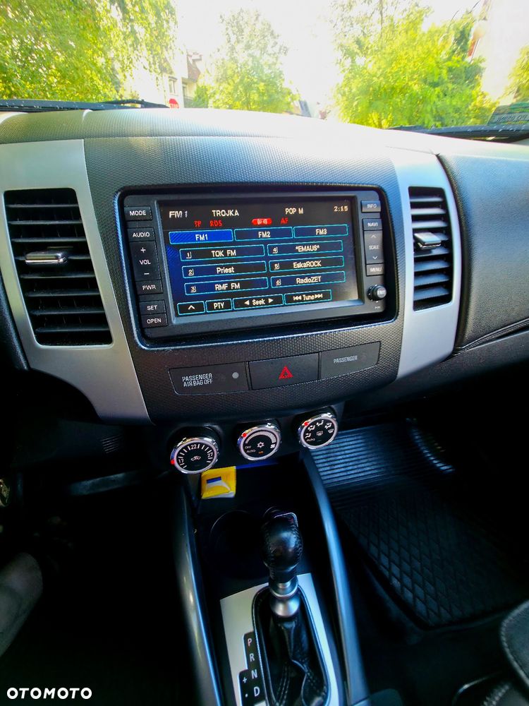 Peugeot 4007 2.2HDi Premium - 9