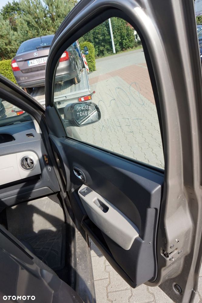 DRZWI PRZEDNIE PRAWE DOKKER LIFT TEHNK 821007910R BEŻOWY DACIA 2017-2021 - 8