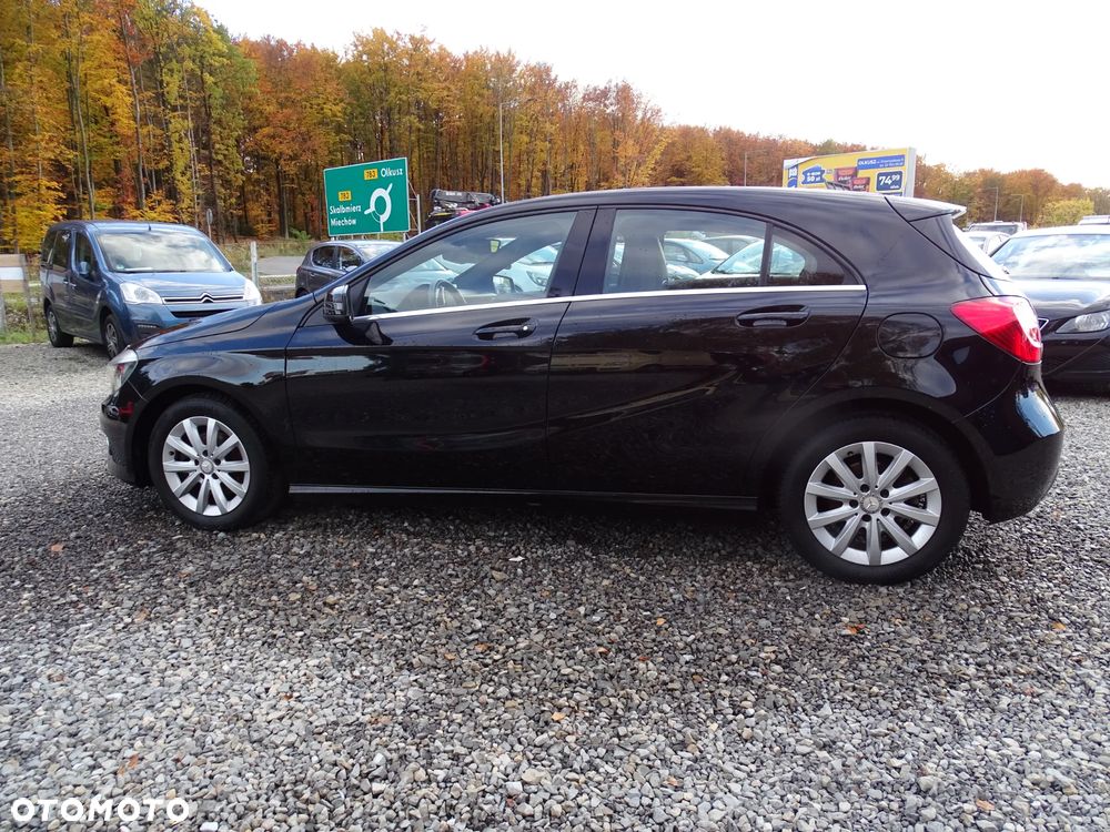 Mercedes-Benz A 2012 photo 4