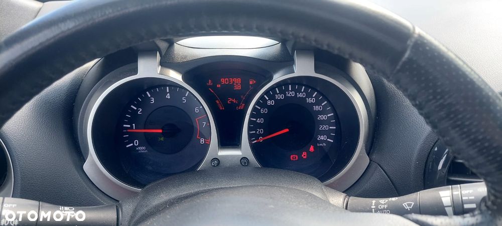 Nissan Juke 1.6 Acenta - 11