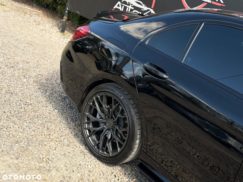 Mercedes-Benz Klasa C AMG 43 4Matic 9G-TRONIC - 12
